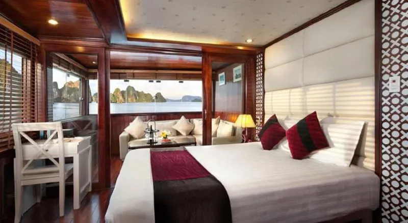 Halong Bay Overnight Junk Boat Cruise Tour