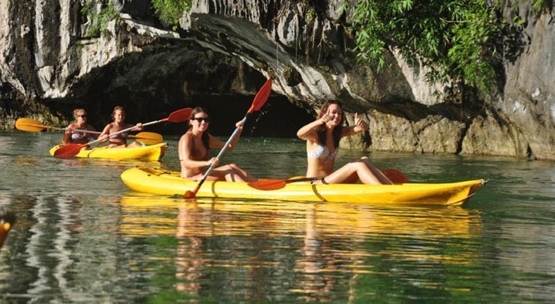 Halong Bay Overnight Junk Boat Cruise Tour