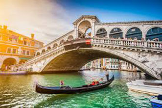 Blissful Italy & Switzerland Honeymoon Package | 7 Days & 6 Nights