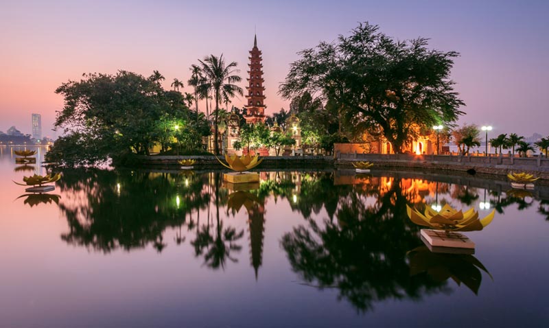 Best North Vietnam 5 days tour from HANOI to Halong Bay