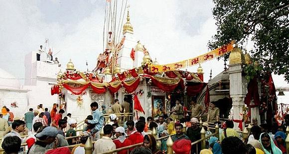 Mcleodganj and Palampur Tour 5 Days & 4 Nights