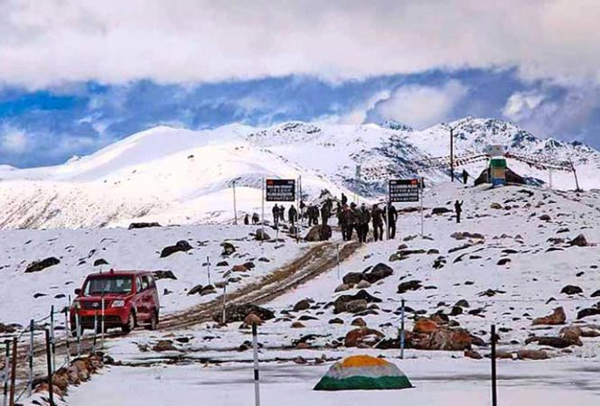 Bhalukpung, Dirang, Tawang, Bomdila, Guwahati Tour