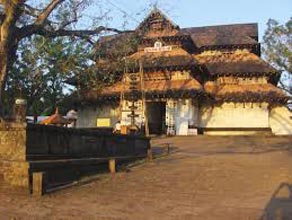 Guruvayoor, Cochin, Munnar, Alleppey, Trivandrum Tour