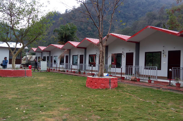 Antaram Resort (1 night stay with rafting 16 kms) Trip