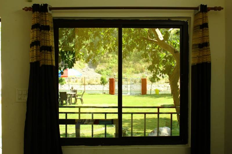 Antaram Resort (1 Night Stay with Rafting 26 Kms) Trip