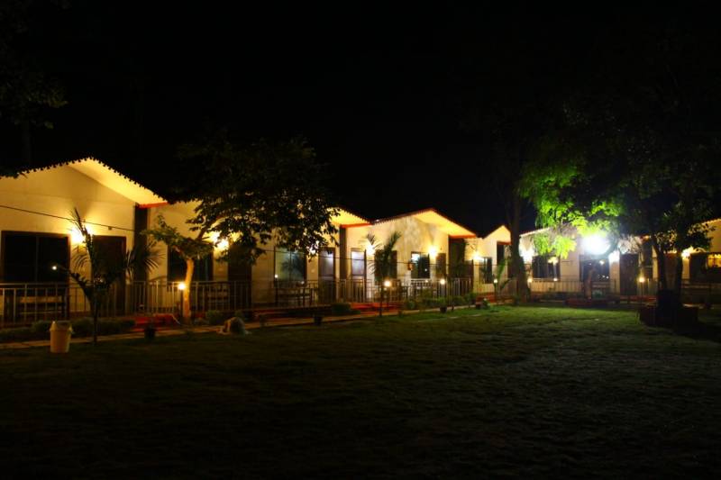 Antaram Resort ( 2 Night Stay with Rafting 16 Kms ) Trip