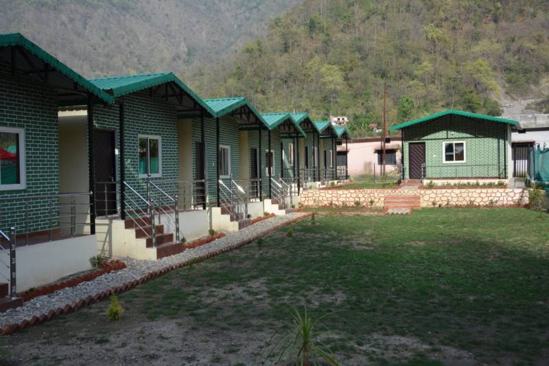 Mountain Cottage (2 Night Stay With Rafting 16 Kms) Trip