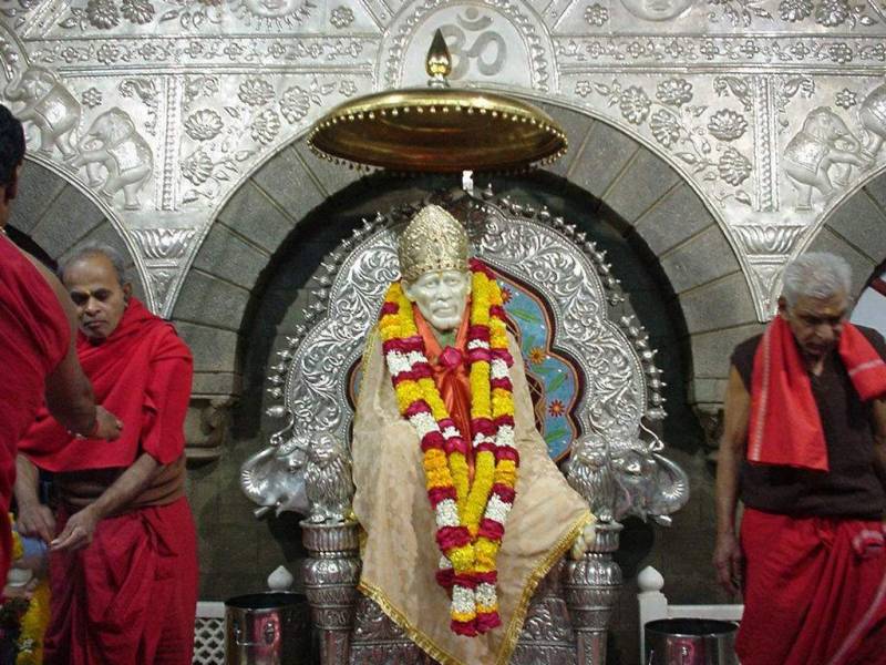 Pune Shirdi Pune Tour