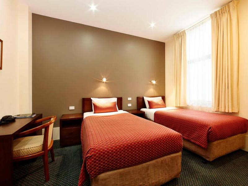 4DAYS 3NIGHT Melbourne Free and Easy AT ibis Styles Melbourne, The Victoria Hotel