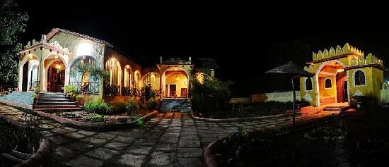 Kanha Tiger Reserve Tour Package from Delhi