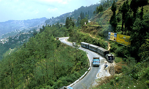 Lataguri - Kalimpong - Darjeeling - Mirik Tour