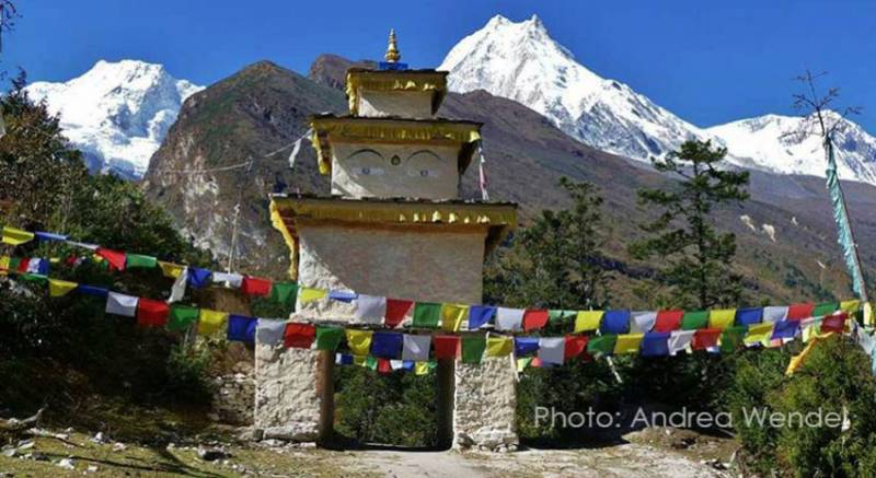 Manaslu Circuit Trek 11nights/12 Days