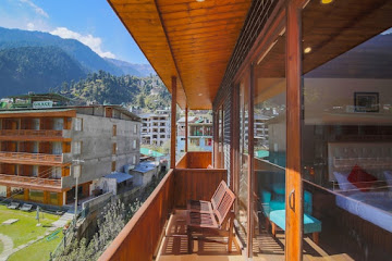 ,shimla,Kinnaur,Manali,Amritsar Honeymoon Package