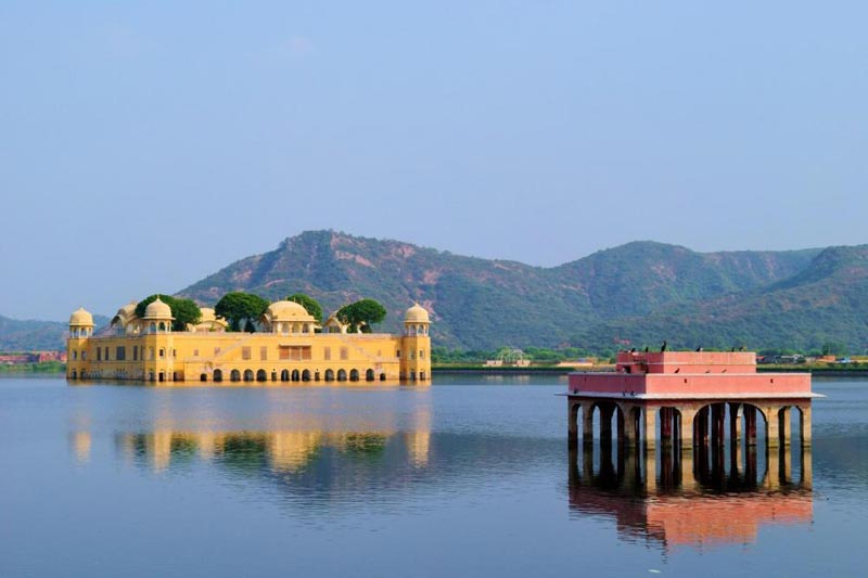 Delhi Jaipur Udaipur Tour Package