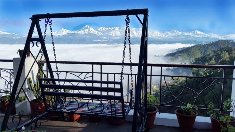 Nainital Kainchi Dham Ranikhet Kausani Binsar Mukteshwar Tour