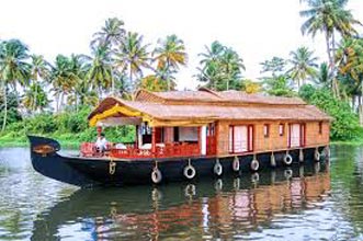 Idyllic Alleppey Houseboat Tour Packages