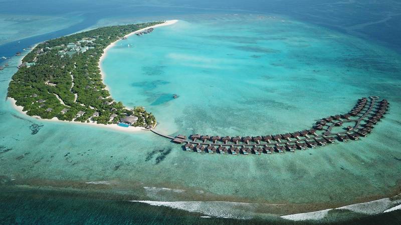 5 Nights & 6 Days Beautiful Maldives Package