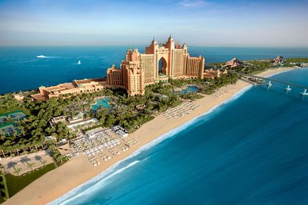Best of Dubai with Ski Dubai and Dubai Parks Group Package