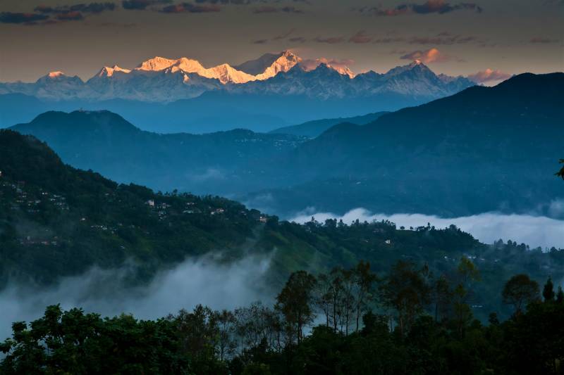 3 Nights & 4 Days Darjeeling Package