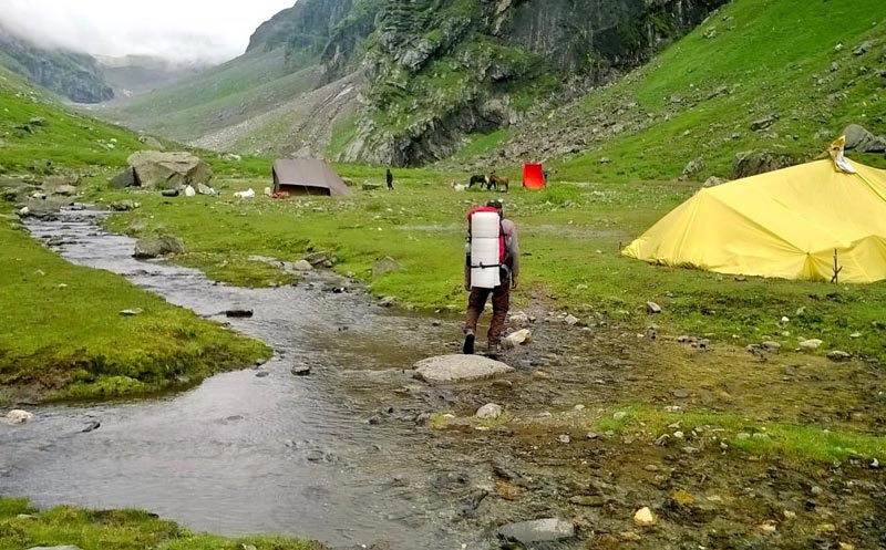 Hamta Pass Trek Tour