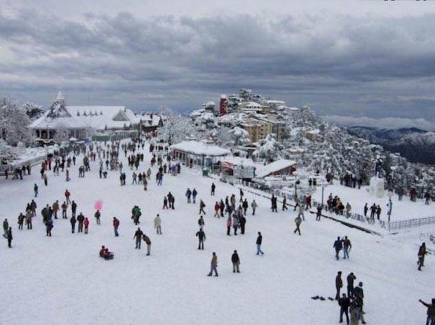 Auli Gorson Bugyal Trek Tour