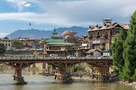Package for Kashmir 4 nights 5 days