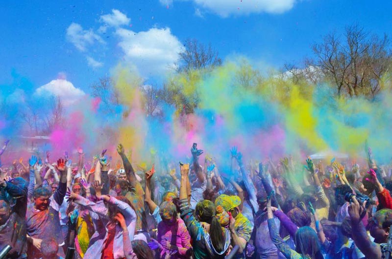 Special Holi Tour Package