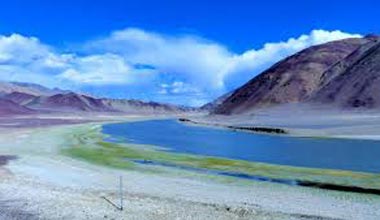 Ladakh Honeymoon Tour