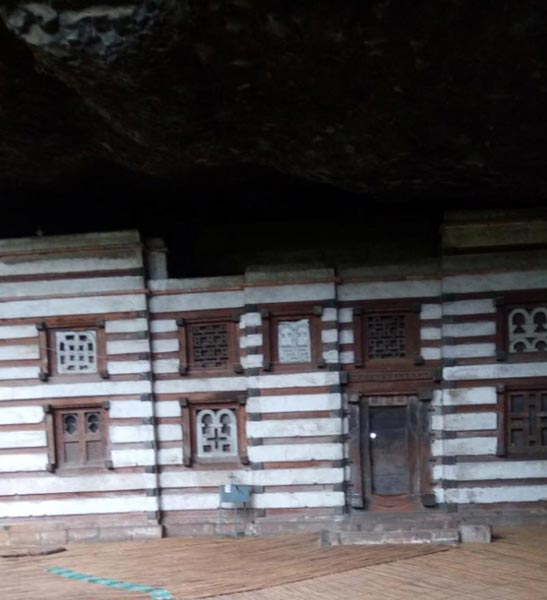 Visiting churches of Lalibela & Yimrhanne Kirstos Tour