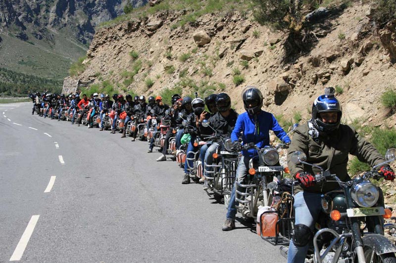 Motorcycle Tour Manali To Ladakh