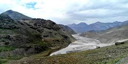 Hampta Pass Trek Tour