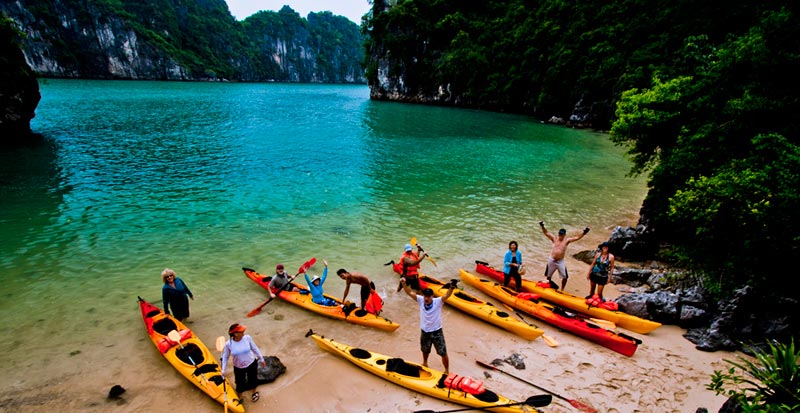 Memorial Vietnam And Cambodia Holiday– 12 Days 11 Nights Package