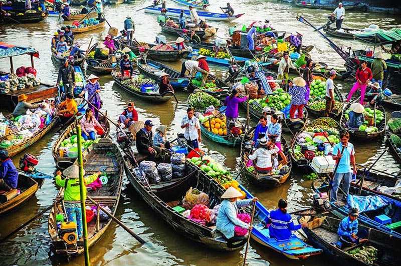 Saigon City - Caodai - Cuchi - Mekong Delta  5 Days/4 Nights Tour