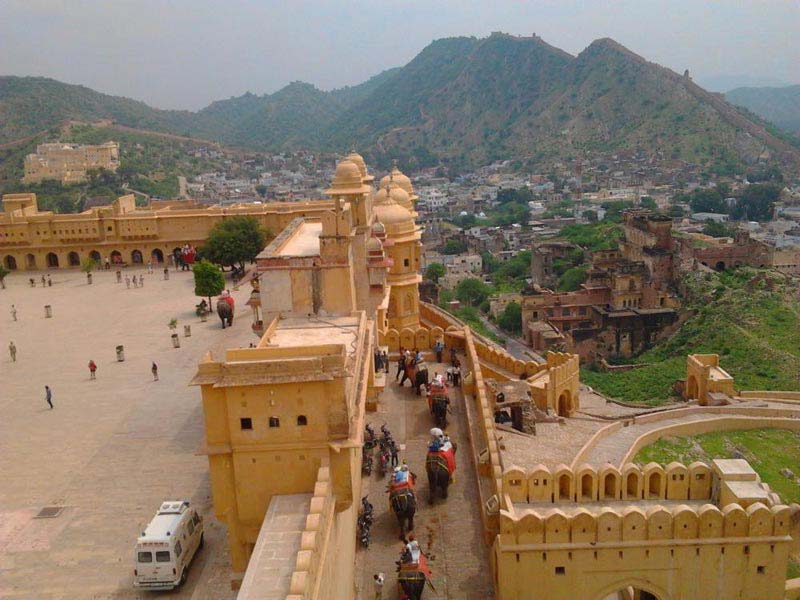 Jaipur - Pushker - Udaipur Tour Package