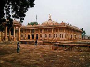 Golden Triangle With Mumbai, Ahmedabad And Rajasthan Tour