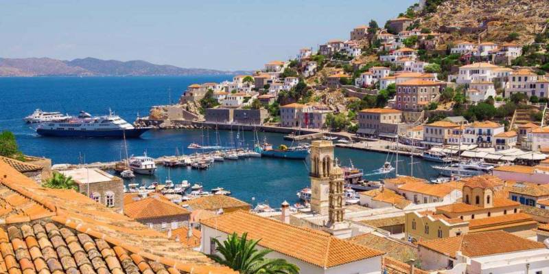 Student Group Holidays in Greece – Ovad F 1004