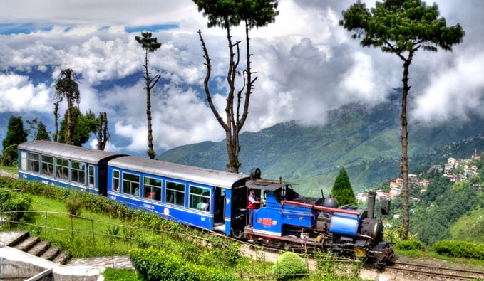 4 Night 5 Days Gangtok - Darjeeling Tour