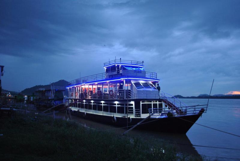 Normal River Cruise Package