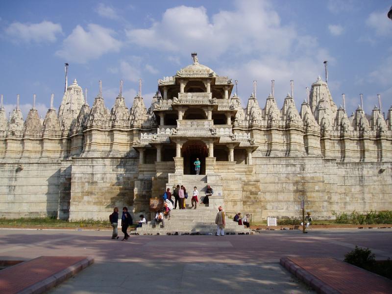 All Rajasthan Deluxe Tour - Orchha - Khajuraho - National Park Safari - Varanasi - Lucknow - Agra