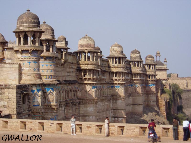 All Rajasthan Deluxe Tour - Orchha - Khajuraho - National Park Safari - Varanasi - Lucknow - Agra