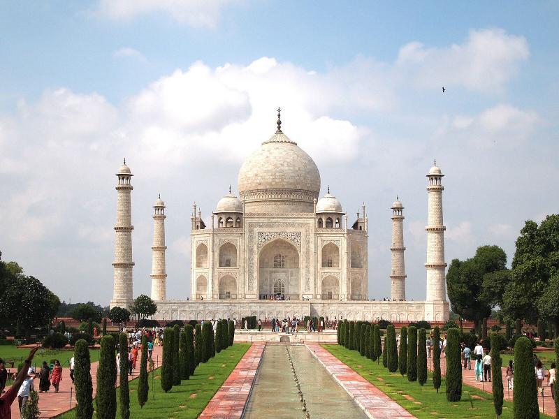 All Rajasthan Standard Tour - Orchha - Khajuraho - National Park Safari - Varanasi - Lucknow - Agra