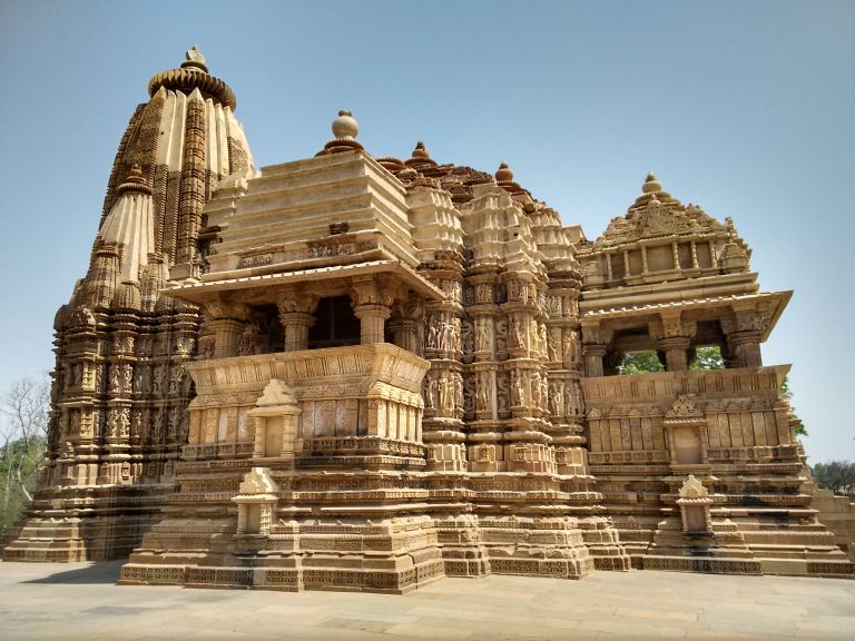 Rajasthan Tour Heritage - Agra - Orchha - Khajuraho - Varanasi