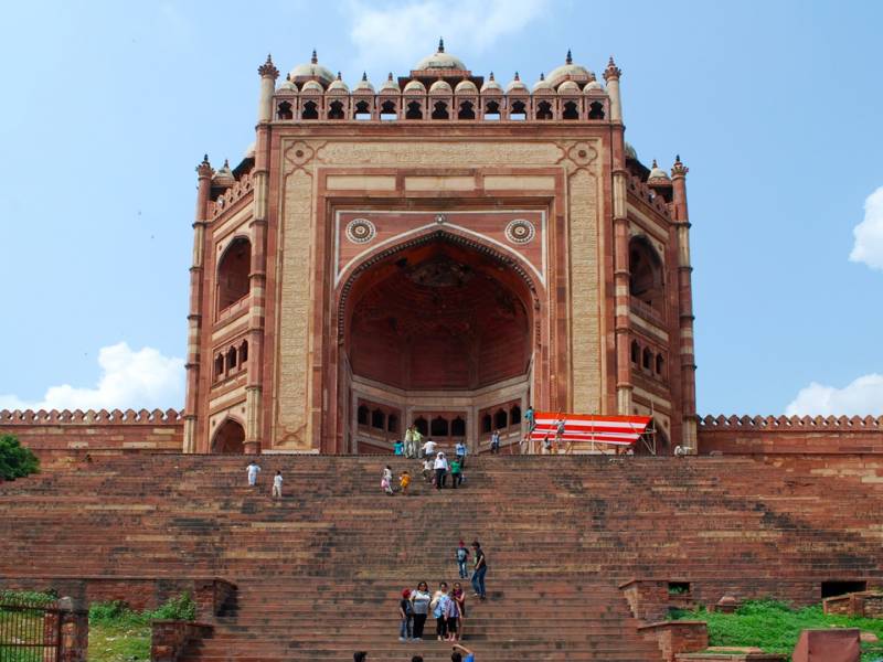 Unblemished Agra With Ajmer Tour
