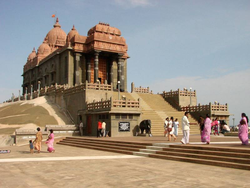 Divine Tamil Nadu Temple Tour