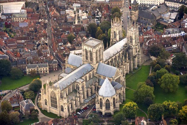 Indivik UK 9 Days Tour