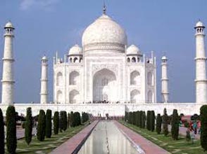 Full Day Taj Mahal & Agra Trip From Delhi By Car
