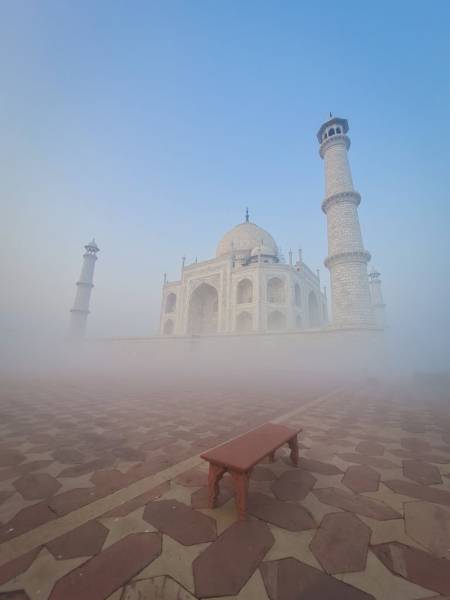 Agra Taj Mahal Day Trip by Shatabdi Express Train with Fatehpur Sikri from Delhi