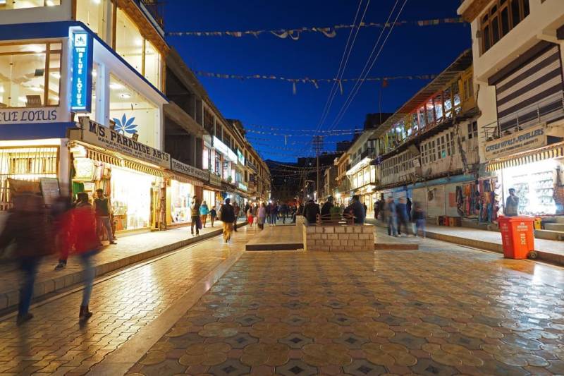 5 Night 6 Days Leh Program With Nubra Pangong