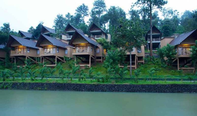 Kerala Honeymoon Package