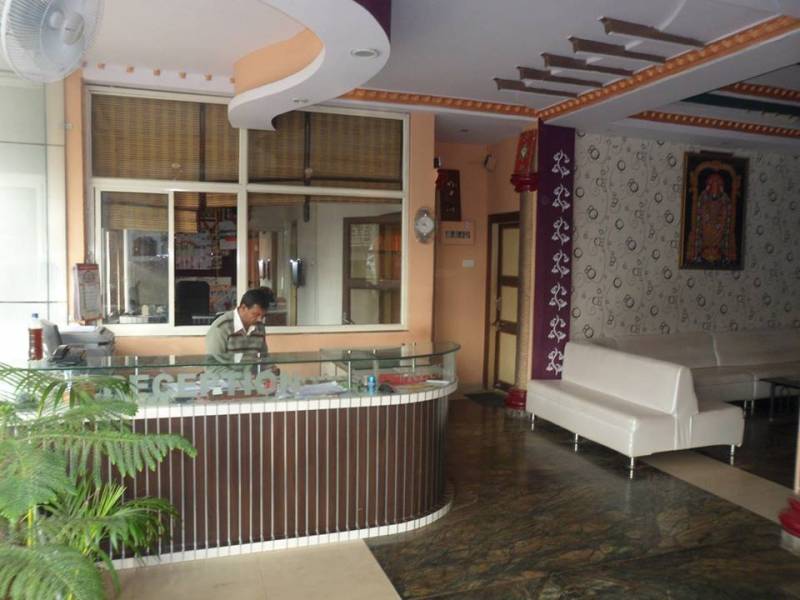 Central India (nagpur 1n| Pachmarhi 1n| Bhopal 1n| Indore 1n| Mandu 1n| Ujjain 1n), Total (6n/7d)